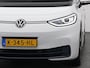 Volkswagen ID.3 First Plus 58 kWh | CAMERA | ADAPTIVE | STOEL- EN STUURVERW.