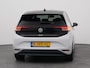 Volkswagen ID.3 First Plus 58 kWh | CAMERA | ADAPTIVE | STOEL- EN STUURVERW.