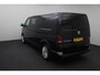 Volkswagen Transporter 2.0 TDI BM L2H1 DC Comfortline 2015 | 1e Eigenaar | NAP Nationale Autopas | Airco | Navigatie | Cruise Control | Stuurwiel Bediening | Dubbele Schuifdeur | Boekjes | Onderhoudshistorie