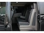 Volkswagen Transporter 2.0 TDI L2H1 199PK JB-EDITION DSG / PDC / SCHROEFSET / LEDEREN BEKLEDING / FULL / APPLE CARPLAY / NAVIGATIE