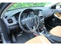 Volvo V40 Cross Country 1.5 T3 Polar+ Luxury | NL-AUTO! | DEALER OH! | LEDER | PANODAK | CAMERA | PARK SENS V + A | CRUISE | STOELVERWARMING |