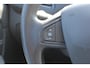 Renault Scenic 1.5 dCi Navigatie/Lichtmetalen velgen/Keyless/Parkeersensoren/LED dagrijverlichting/Mistlampen/Climate control/Cruise control/Elektrische spiegels/Elektrische ramen/Bluetooth