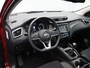 Nissan Qashqai 1.3 DIG-T Design Edition | Panoramadak | Apple Carplay & Android Auto | Trekhaak | 1e Eigenaar | All Season Banden |