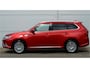 Mitsubishi Outlander PHEV 2.4 INSTYLE 4WD | PLUG IN HYBRID | V2H | SOH % | LEER | LDW | CRUISE | CLIMATE | PDC | CAMERA | ELEKTR. ACHTERKLEP | FABRIEKSGARANTIE TOT 04-03-2027* | ALL IN RIJKLAARPRIJS