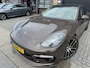 Porsche Panamera 2.9 4 E-Hybrid Platinum Edition | 2E EIGENAAR | 12MND GARANTIE | ACC | PANO | HUD | CARPLAY | SFEER | 360 CAMERA | BOMVOL | SOFTCLOSE |
