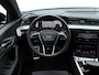 Audi Q8 e-tron 55 quattro S Edition 115 kWh | Matrix LED | 360° camera | 21" lichtmetaal | Smartphone interface |