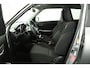 Suzuki Swift 1.2 Style Smart Hybrid | Camera | Navigatie | Stoelverwarming | Privacy Glass | Mistlampen | Bluetooth |