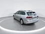 Volkswagen Golf Variant 1.0eTSI/110PK Life DSG · Apple/Android Car Play · Camera · Navigatie · Stoelverwarming