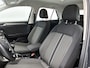 Volkswagen T-Roc 1.0 TSI Style 110 PK | handgeschakeld | Cruise Control Adaptief | Airco | Bluetooth | Parkeersensoren voor en achter |