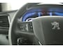 Peugeot e-Expert Premium Long 75 kWh L3H1 | Snelladen | SOH 93% | Airco | 3 Zits | Caplay | Navigatie | Trekhaak