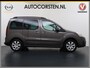 Citroën Berlingo 1.2T 111PK XTR 5-Persoons Trekhaak Navi Airco Camera Cruise Control Apple Carplay MirrorLink Pdc Schuifdeuren Bluetooth Getint glas Led Regen-Lichtsensor 1.300KG Trekwicht