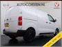 Opel Vivaro 2.0D145pk L2H1 3-Pers.Trekh.Navi PDC Apple Carplay Android EURO6 Airco Cruise Control Edition CDTi Regen-Lichtsensor Betonplex Vloer Wandbetimmering Schuifdeur 2.500KG Trekgewicht Origineel Nederlandse Bus