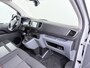 Opel Vivaro 2.0CDTI L2H1 3-Persoons Trekhaak Euro 6 Navi Apple Carplay Android Auto Airco Cruise Control Pdc Edition Regen-Lichtsensor Betonplex Vloer Wandbetimmering Schuifdeur 2.500KG Trekgewicht Origineel Nederlandse Bus