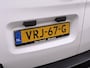 Opel Vivaro 2.0CDTI L2H1 3-Persoons Trekhaak Euro 6 Navi Apple Carplay Android Auto Airco Cruise Control Pdc Edition Regen-Lichtsensor Betonplex Vloer Wandbetimmering Schuifdeur 2.500KG Trekgewicht Origineel Nederlandse Bus