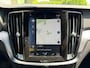 Volvo V60 2.0 T5 251PK Aut. Leder Wegkl.Trekhaak Navi Ecc Adap.Cruise Contourstoelen Apple CarPlay Android Auto Bordherk. High Performance Audio Pdc Momentum Elek.Stoelen+Memory Elek.Achterklep Privacy Glas Lmv 18" Regensensor 1.800KG Trekgewicht Origineel Nederlandse Auto