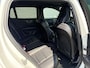 Volvo V60 2.0 T5 251PK Aut. Leder Wegkl.Trekhaak Navi Ecc Adap.Cruise Contourstoelen Apple CarPlay Android Auto Bordherk. High Performance Audio Pdc Momentum Elek.Stoelen+Memory Elek.Achterklep Privacy Glas Lmv 18" Regensensor 1.800KG Trekgewicht Origineel Nederlandse Auto
