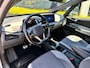 Volkswagen ID.3 First Plus 58 kWh / App Connect / Navi / 19" lm velgen / IQ light