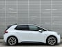Volkswagen ID.3 First Plus 58 kWh / SOH 90% / Navigatie / App connect / Camera / Parkeersensoren V+A / Lichtmetaal 19 inch /