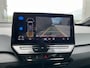 Volkswagen ID.3 First Plus 58 kWh / SOH 90% / Navigatie / App connect / Camera / Parkeersensoren V+A / Lichtmetaal 19 inch /