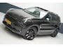 Lynk & Co 01 1.5 | Zwart optiek | 360 camera | Panoramadak | Navigatie | Memory | Apple CarPlay
