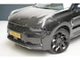 Lynk & Co 01 1.5 | Zwart optiek | 360 camera | Panoramadak | Navigatie | Memory | Apple CarPlay