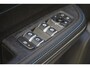 Lynk & Co 01 1.5 | Zwart optiek | 360 camera | Panoramadak | Navigatie | Memory | Apple CarPlay