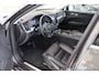 Volvo XC60 B5 250PK Momentum Business | Trekhaak | Getint Glas | Memory | Adap Cruise