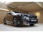 BMW 5-Serie Touring 530e/299pk M Sport xDrive|2024|Panoramadak|B&W|Leder+koeling+verw.+memory|PDC+360+Assist|20"LMV|Head-up|Luchtvering|VOL!