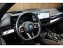 BMW 5-Serie Touring 530e/299pk M Sport xDrive|2024|Panoramadak|B&W|Leder+koeling+verw.+memory|PDC+360+Assist|20"LMV|Head-up|Luchtvering|VOL!