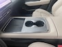 Mazda 6e Takumi Business Edition 68.8 kWh NAVI | APPLE CARPLAY / ANDROID| BEIGE LEDER INTERIEUR | PANORAMADAK |360 GR CAMERA | PARKEERSENSOREN V+A 19 INCH LMV | TREKGEWICHT 1500 KG