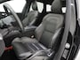 Volvo XC60 B5 250PK R-Design | Lounge Pack | 21" | Trekhaak | Park Assist Pack