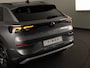 Volkswagen T-Roc Limited Edition 1.5 eTSI 85 kW / 116 PK SUV 7 vers / Getinte ramen / Carplay / 16 Inch