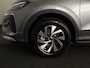 Volkswagen T-Roc Limited Edition 1.5 eTSI 85 kW / 116 PK SUV 7 vers / Getinte ramen / Carplay / 16 Inch