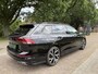 Volkswagen Golf Variant 1.5 eTSI R-Line | Pano | IQ-Light | Camera | Adaptive | CarPlay |