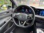 Volkswagen Golf Variant 1.5 eTSI R-Line | Pano | IQ-Light | Camera | Adaptive | CarPlay |