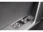 SEAT Arona 1.0 TSI Business Intense Automaat // Carplay // Navi // PDC // All season