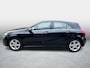 Mercedes-Benz A-klasse 180 Ambition Trekhaak / Cruise Control / Parkeer-Pakket / 17'' Lichtmetalen / Navigatie /
