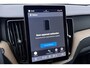 Volvo XC60 2.0 T8 Plug-in hybrid AWD Plus Dark | ACC | Harman/Kardon | 360° Camera | Stoel+Stuurverwarming | BLIS | Memory