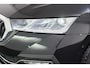 Skoda Octavia Combi 1.4 TSI iV PHEV Business Edition Plus Stoelverwarming Memory Camera Dodehoek LED Koplampen