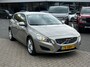 Volvo V60 1.6 T3 NAVI TREKHAAK 1.600KG 114.000KM