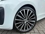Volkswagen Up! 1.0 R-Line - Winterpakket - Navi - Airco - Black Pack