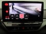 Volkswagen ID.4 Pro 77 kWh 204 PK| Dealeronderhouden | Trekhaak | Panoramadak | Voorstoelen Elektrisch Met Geheugen | Achterklep Elektrisch | 21 Inch Velgen | LED Matrix | Stoelverwarming
