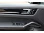 Porsche Cayenne Coupé 3.0 E-Hybrid / Trekhaak / Panoramadak / 360Camera / Head-up / Burmester / Softclose / Keyless / 21'' / Luchtvering / Nachtzicht / Carbon intr. / Sportdesign+Chrono / Stoelventilatie+Verwarming / Dodehoek