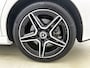 Mercedes-Benz A-klasse 250 e AMG Plug-In Hybride | Trekhaak | Panoramadak | Sfeerverlichting | Inclusief 24 maanden MB Certified garantie voor Europa.