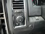Dodge Pick-Up RAM 1500 / 5.7 HEMI V8 / 4X4 / LUCHTVERING