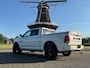 Dodge Pick-Up RAM 1500 / 5.7 HEMI V8 / 4X4 / LUCHTVERING