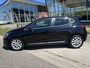 Renault Clio 1.0 TCe Intens / Dealer onderhouden / Navigatie / Camera / Parkeerhulp V+A / Stoelverw. Stuurverw / LMV /