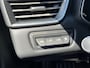 Renault Clio 1.0 TCe Intens / Dealer onderhouden / Navigatie / Camera / Parkeerhulp V+A / Stoelverw. Stuurverw / LMV /
