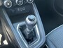 Renault Clio 1.0 TCe Intens / Dealer onderhouden / Navigatie / Camera / Parkeerhulp V+A / Stoelverw. Stuurverw / LMV /