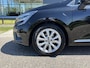 Renault Clio 1.0 TCe Intens / Dealer onderhouden / Navigatie / Camera / Parkeerhulp V+A / Stoelverw. Stuurverw / LMV /